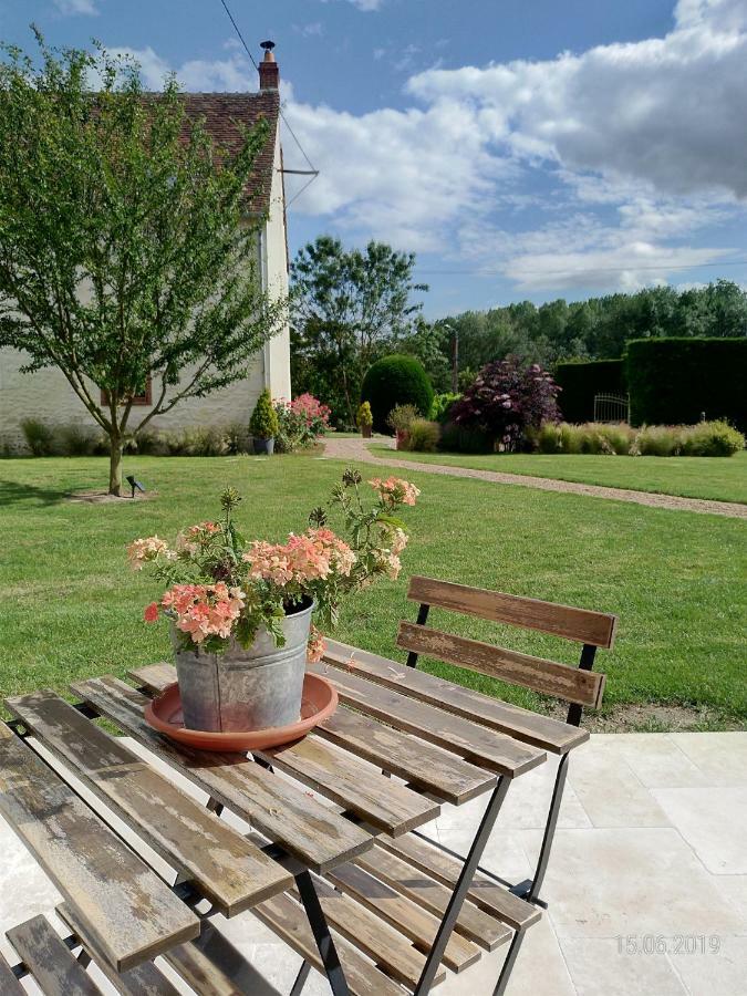 Bed and Breakfast Les 3 Provinces Couffy Экстерьер фото