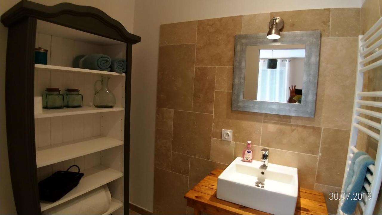 Bed and Breakfast Les 3 Provinces Couffy Экстерьер фото